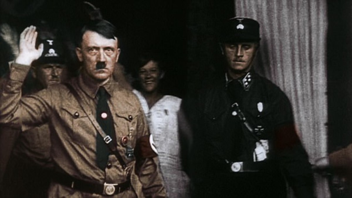 Ο Χίτλερ ερχόταν σε οργασμό με τις σκηνές βίας! Νέο βιβλίο με αποκαλύψεις για την σεξουαλικότητα του