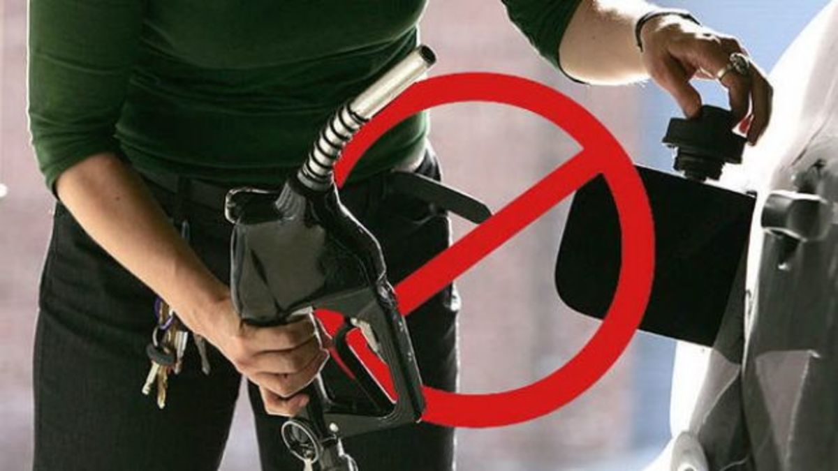 Πού θα απαγορευτούν τα βενζινοκίνητα και τα ντίζελ αυτοκίνητα, και πότε