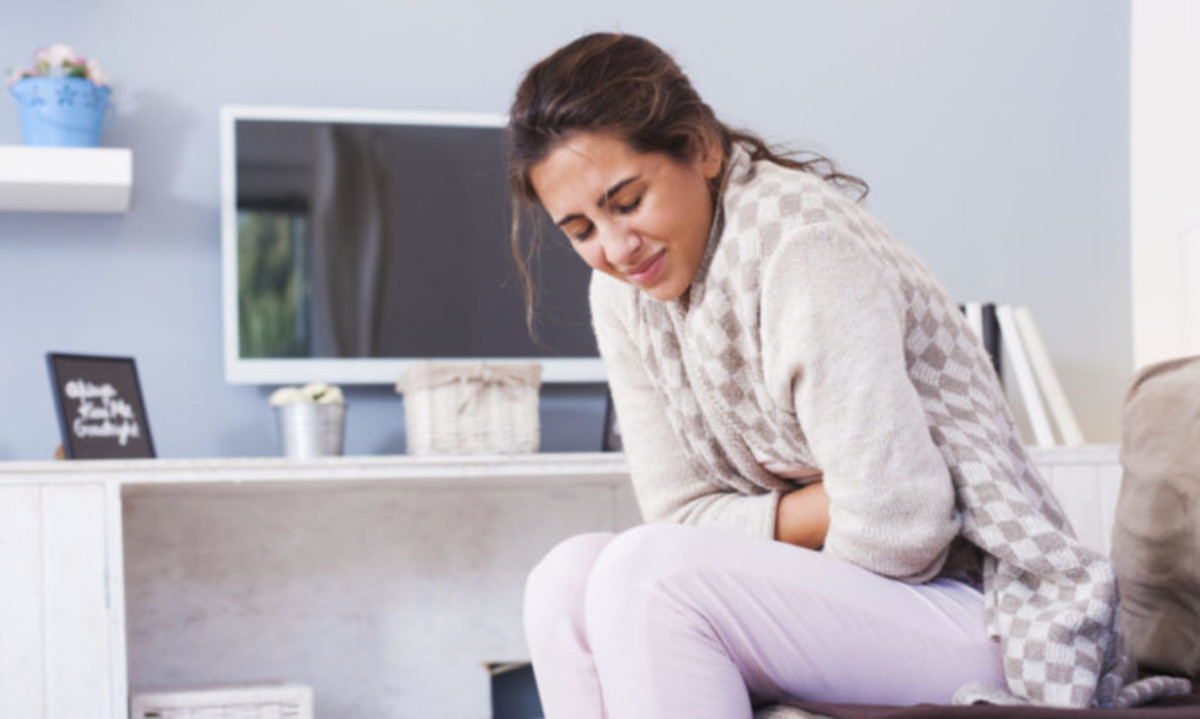 Γαστρεντερίτιδα: Ποια συμπτώματα έχει και τα σωστά βήματα αντιμετώπισης