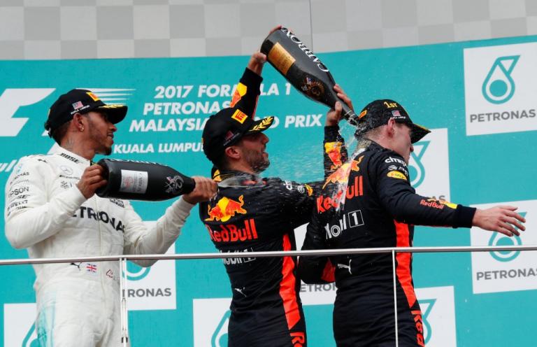 Formula 1: Nίκη το δώρο για τα γενέθλια του Φερστάπεν