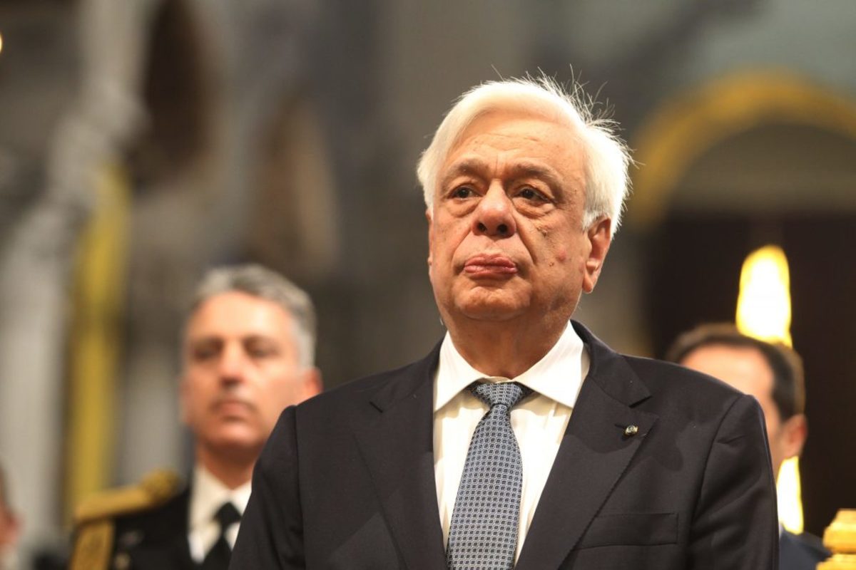Θεσσαλονίκη: Ο Προκόπης Παυλόπουλος «έσπασε» το πρωτόκολλο – Οι διάλογοι του προέδρου της δημοκρατίας [pics, vids]