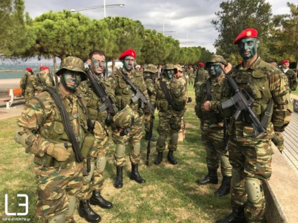 Στρατιωτική Παρέλαση 2017: Η αθέατη πλευρά [vid]