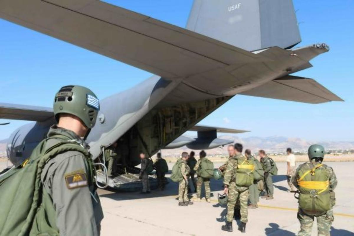 Έλληνες και Αμερικανοί κομάντος σε μια εντυπωσιακή συνεκπαίδευση στην Ελευσίνα [pics[