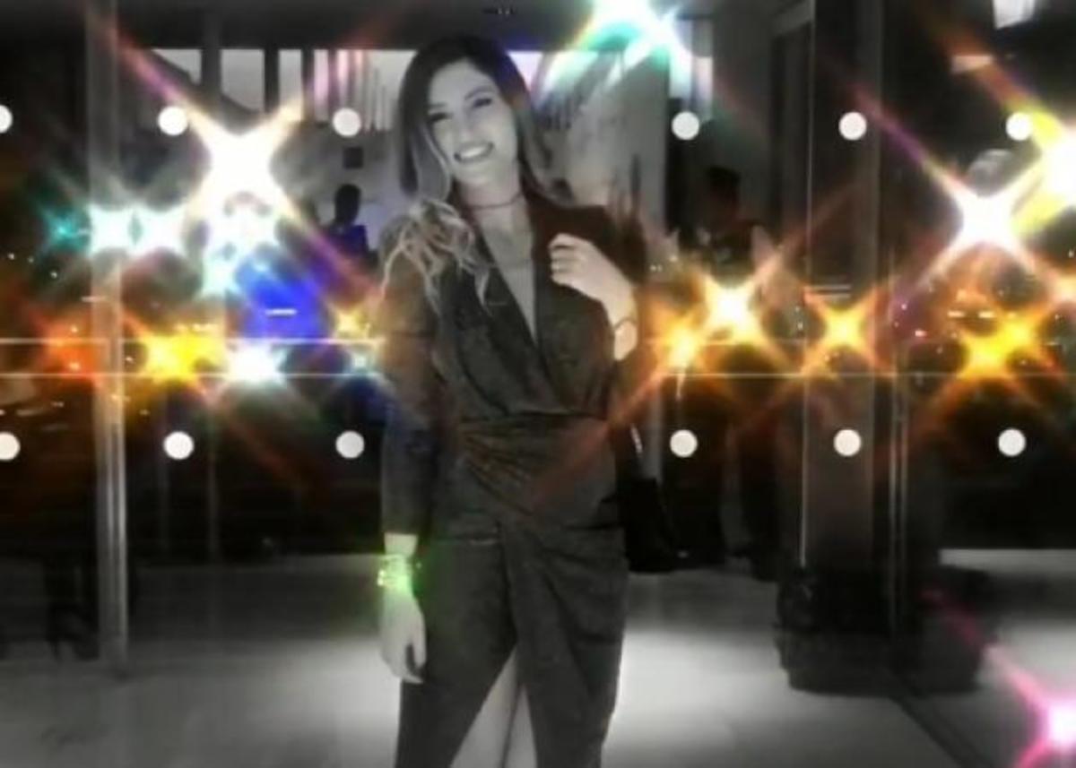 Αθηνά Οικονομάκου: Κάνει “πασαρέλα” και μας δείχνει τη φουσκωμένη κοιλίτσα της! [vid]