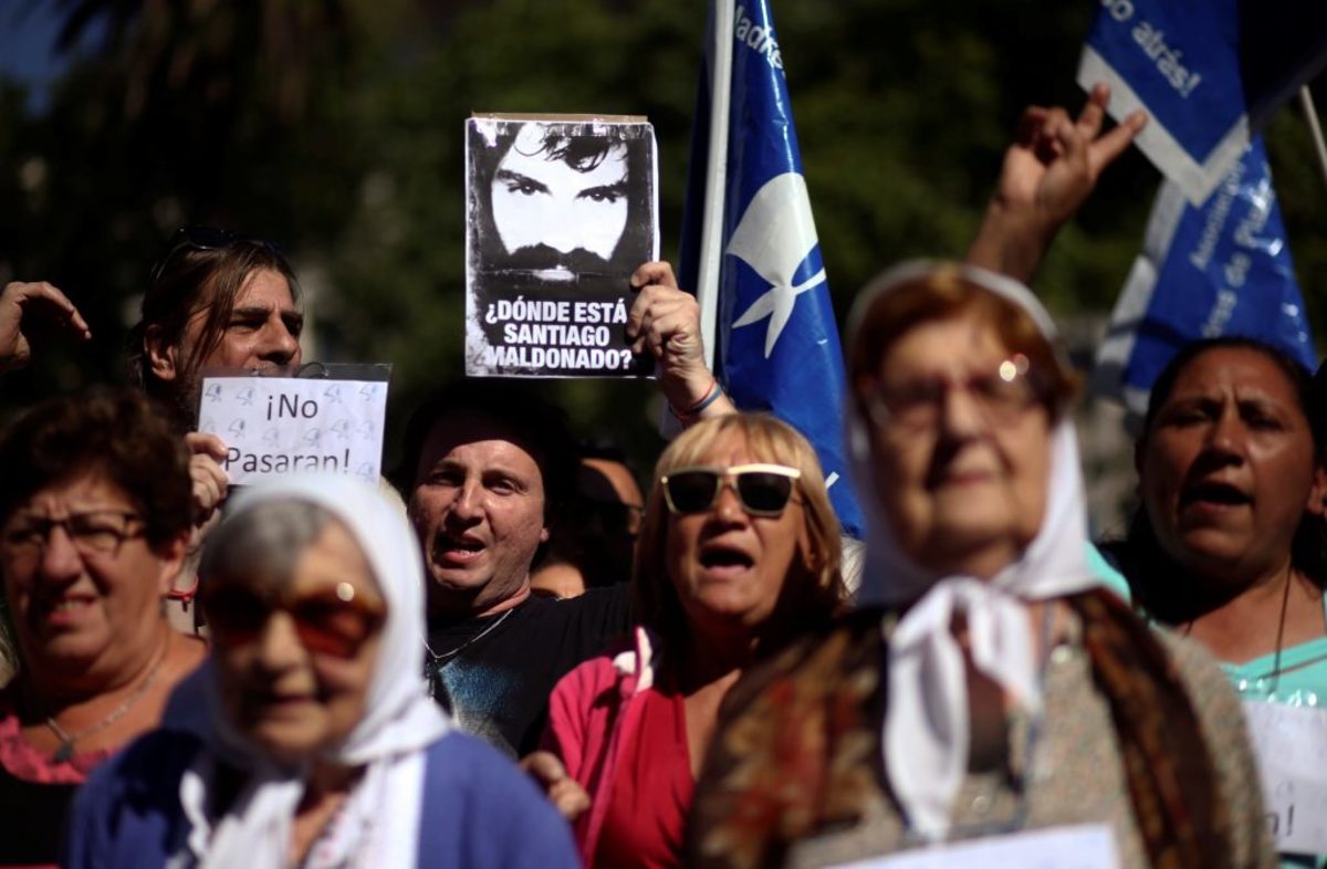 Οργή στην Αργεντινή για τον νεκρό ακτιβιστή – Διαδηλώσεις στο Μπουένος Άιρες [pics]