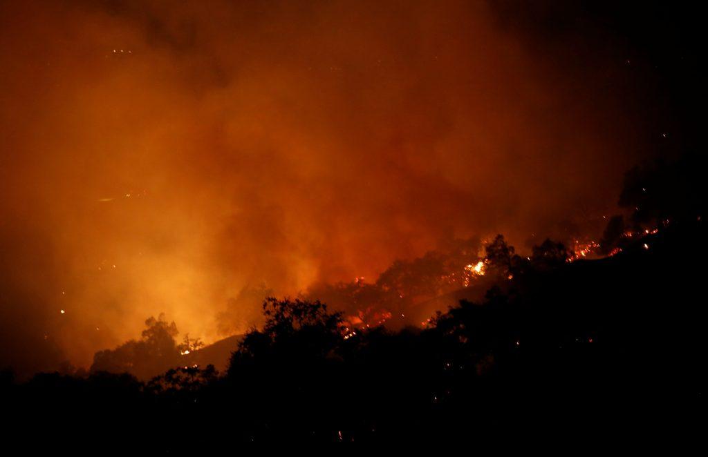 Καλιφόρνια: Δράμα! 33 οι νεκροί από τις φωτιές! [vids, pics]