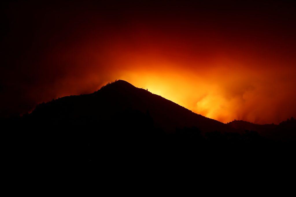 Μαίνονται οι φωτιές στην Καλιφόρνια! Τουλάχιστον 17 νεκροί και 155 αγνοούμενοι [pics, vid]