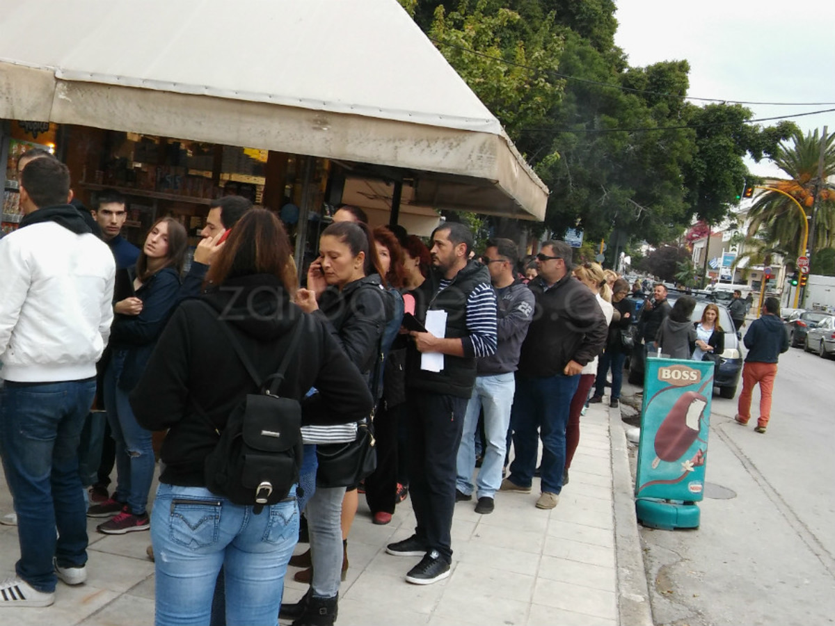 Χανιά: Η επιτομή της κρίσης – Ατελείωτες ουρές ανέργων για τη σειρά προτεραιότητας στον ΟΑΕΔ [pics]