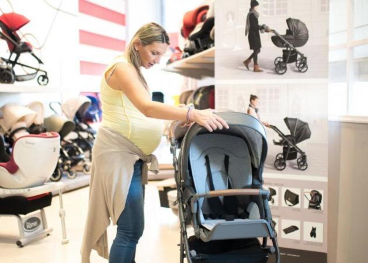 Φανή Χαλκιά: Διαλέγει τα μωρουδιακά λίγο πριν γεννήσει! [pics]