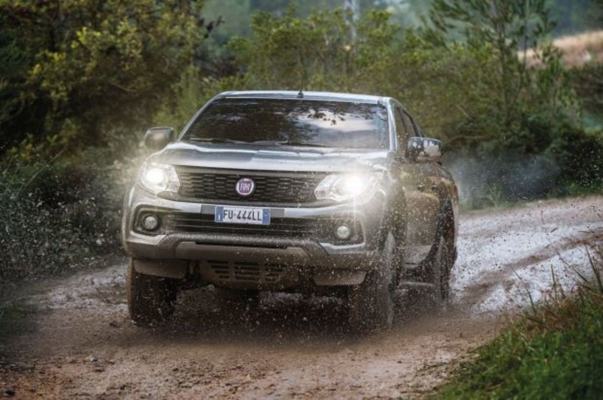 H FIAT λανσάρει το Fullback Cross [pics]