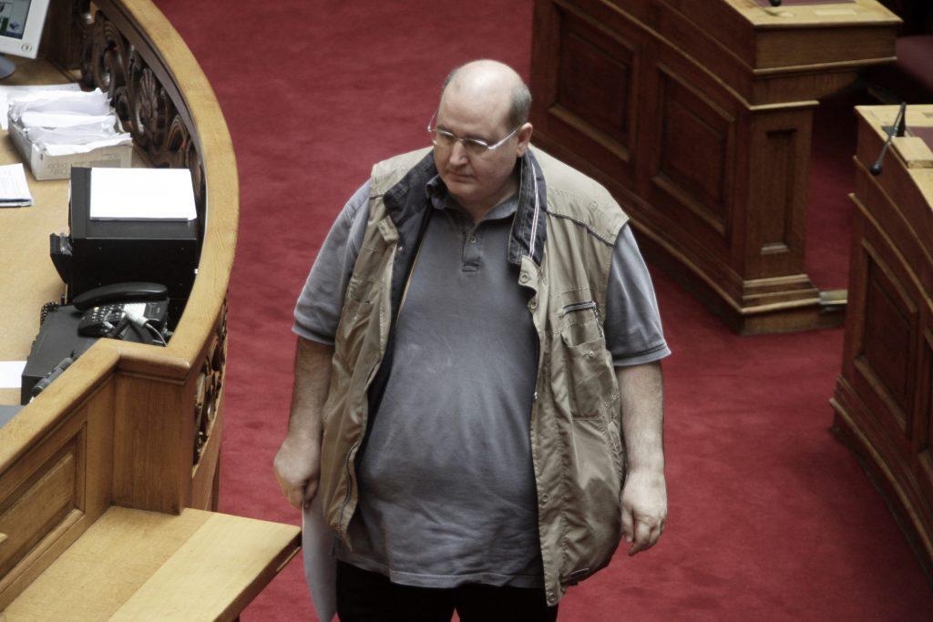 Νίκος Φίλης Εκκλησία