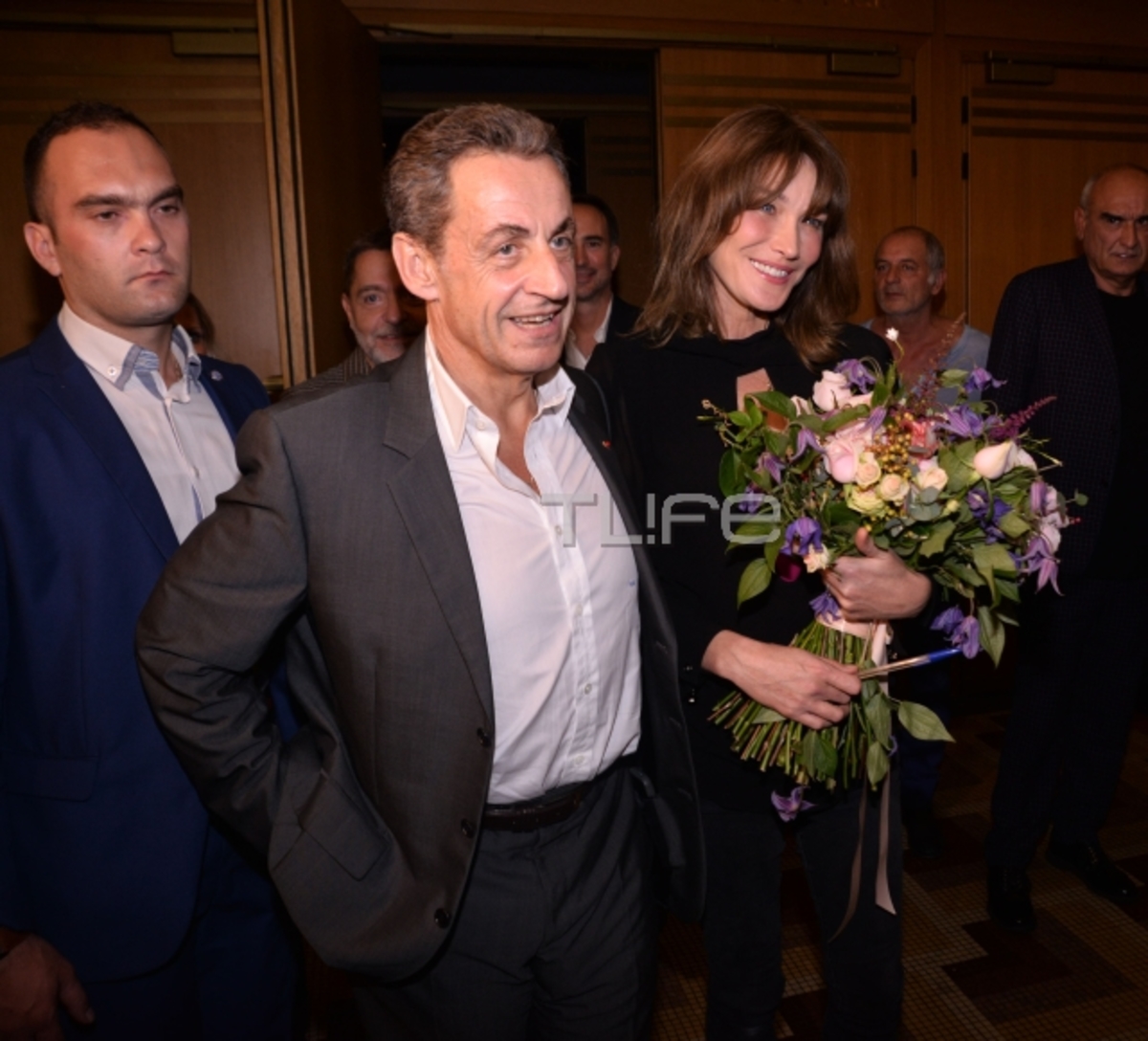 Nicolas Sarkozy – Carla Bruni: Με ποια κούκλα Ελληνίδα πολιτικό συναντήθηκαν στο Παλλάς;