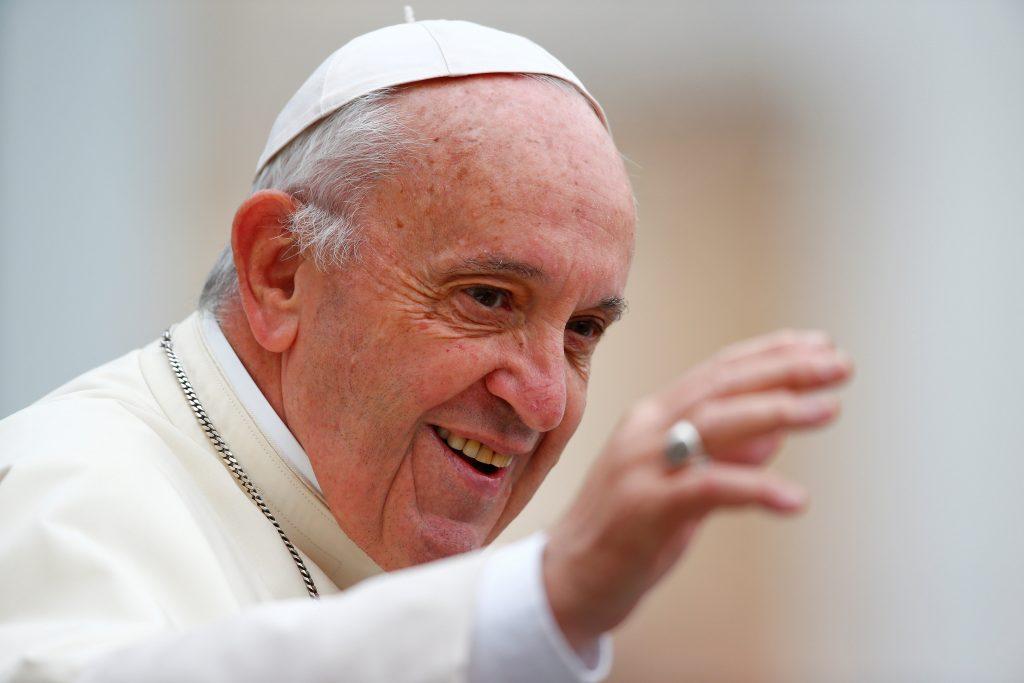Πάπας Φραγκίσκος: Καμιά φορά… κοιμάμαι ενώ προσεύχομαι