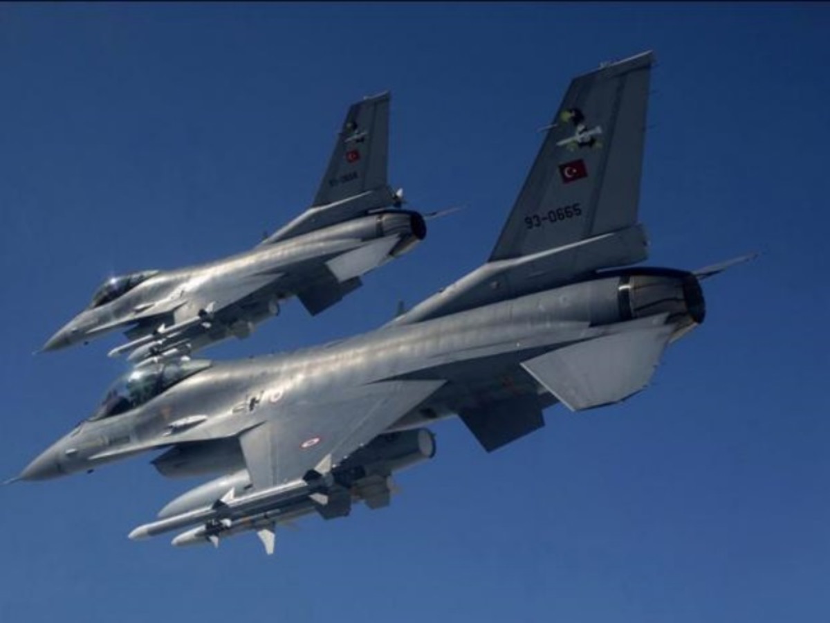 Τουρκικές παραβιάσεις: Ελικόπτερα, μαχητικά και κατασκοπευτικά!