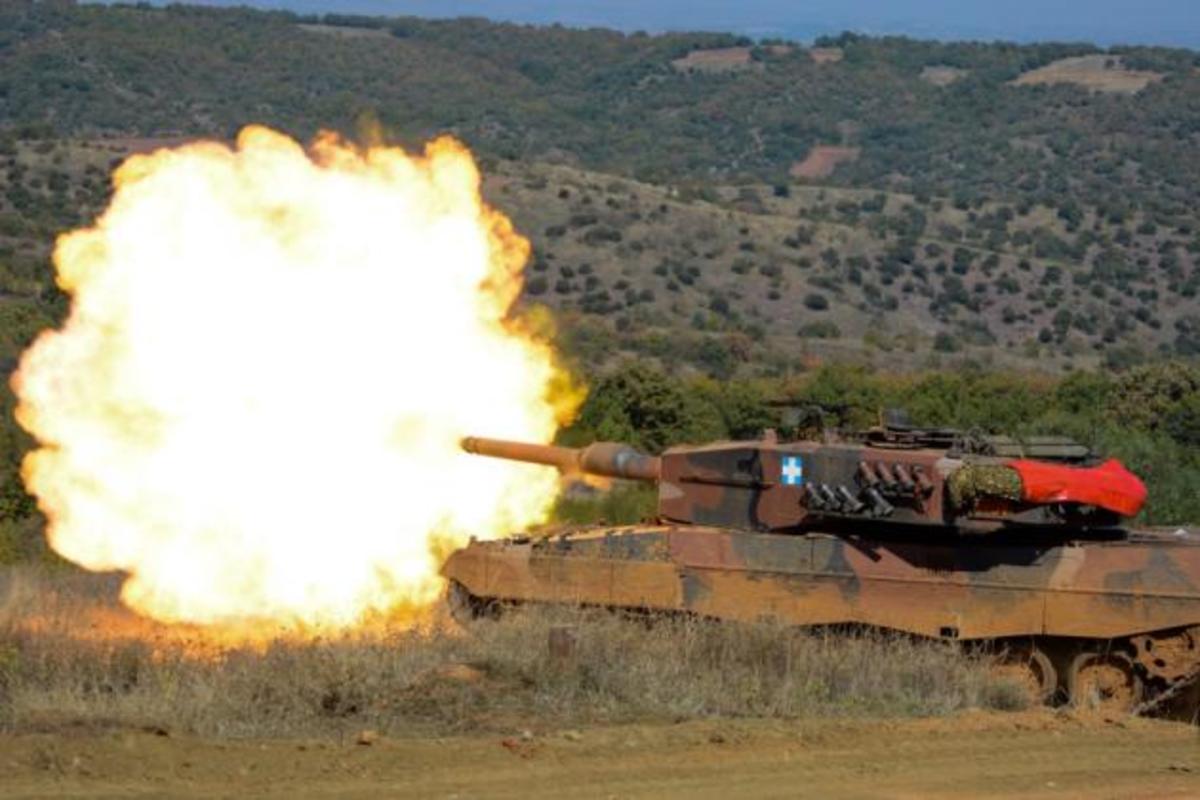 Εικόνες που ξεχώρισαν από την εντυπωσιακή άσκηση “Παρμενίων”