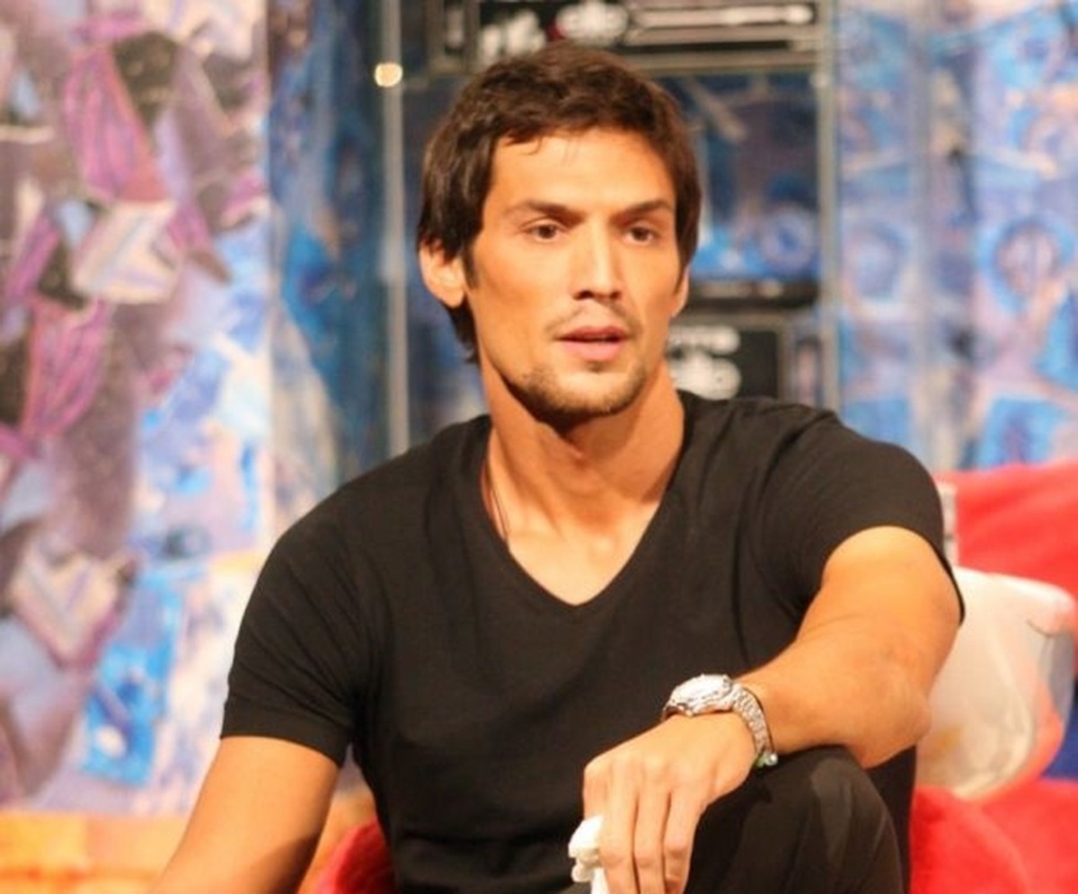 Αλέξανδρος Παρθένης: Με ξανθιά συνοδό στο Ντουμπάι! [pic]