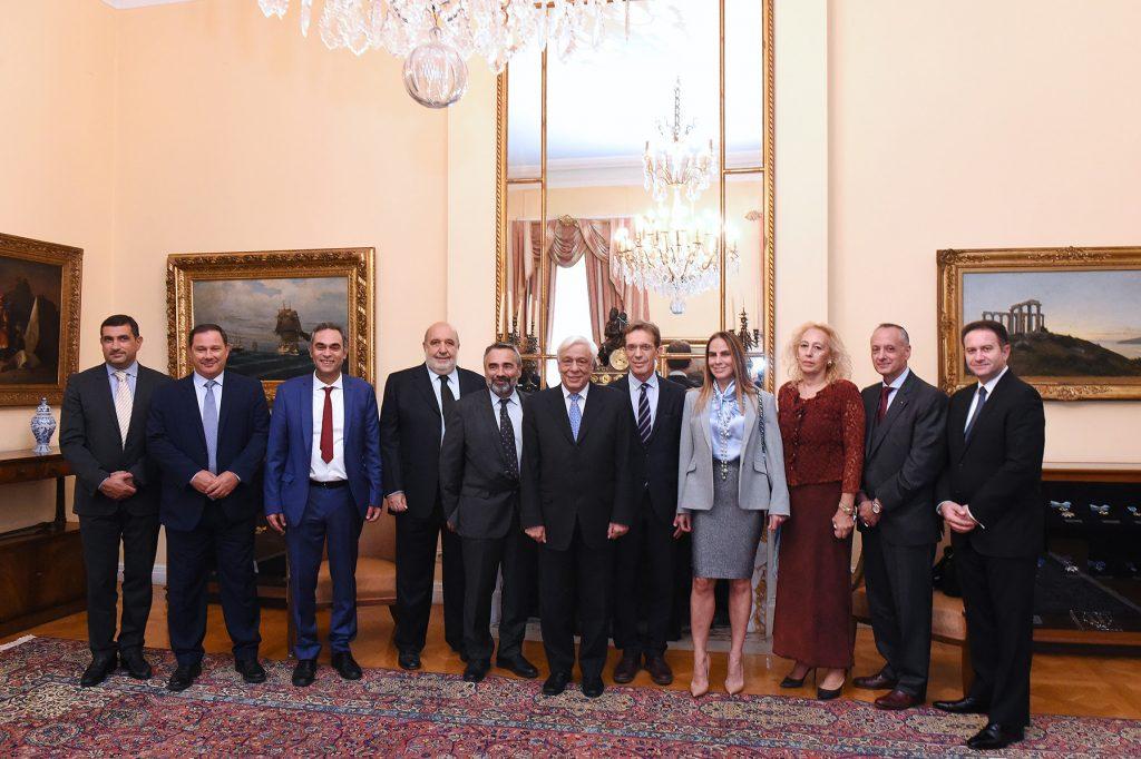 Συνάντηση Προκόπη Παυλόπουλου με εκπροσώπους του ΣΕΠΕ και επικεφαλής βραβευμένων εταιρειών