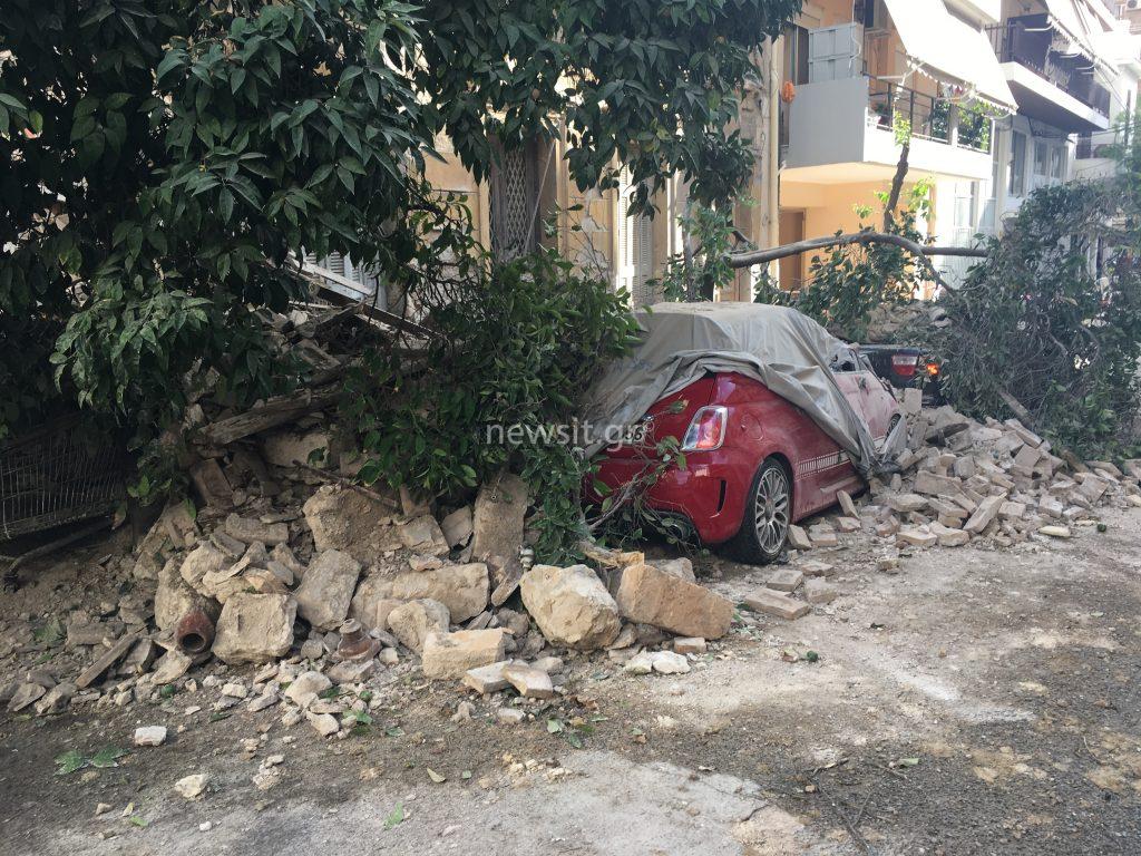 Κατέρρευσε κτίριο στον Πειραιά! Έρευνες για εγκλωβισμένους