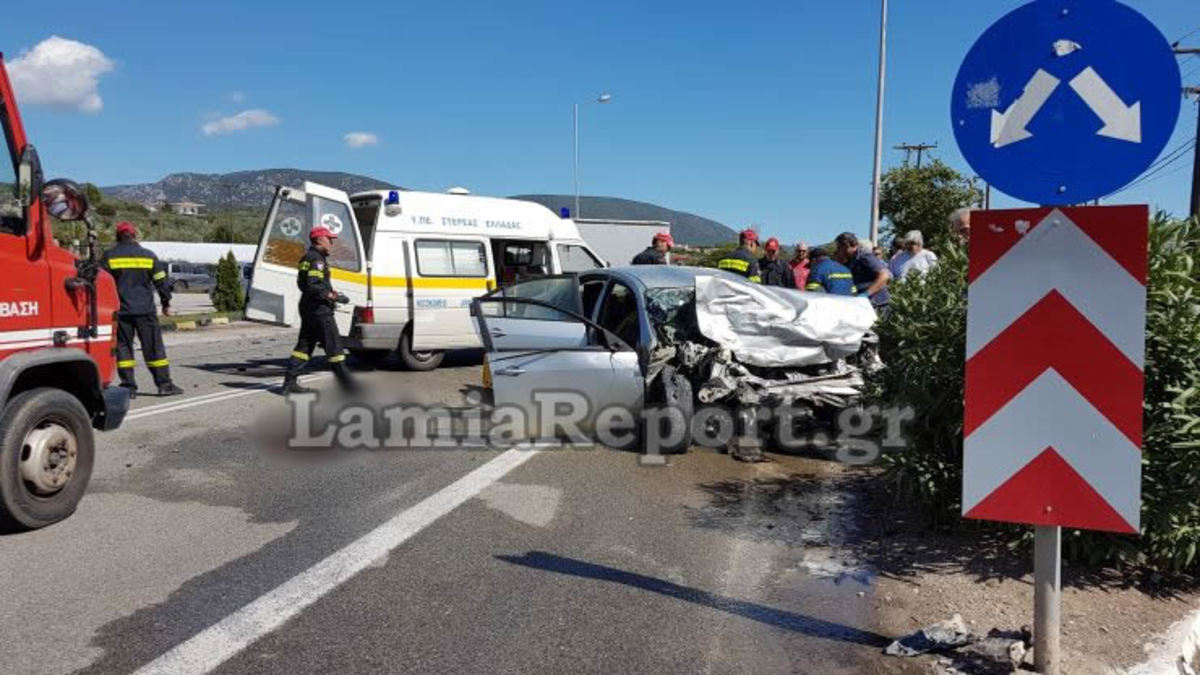 Φθιώτιδα: Ξεκληρίστηκε οικογένεια! Πέθανε και η παπαδιά μετά τον παπά και τον γιο τους στο τροχαίο! [pics, vid]