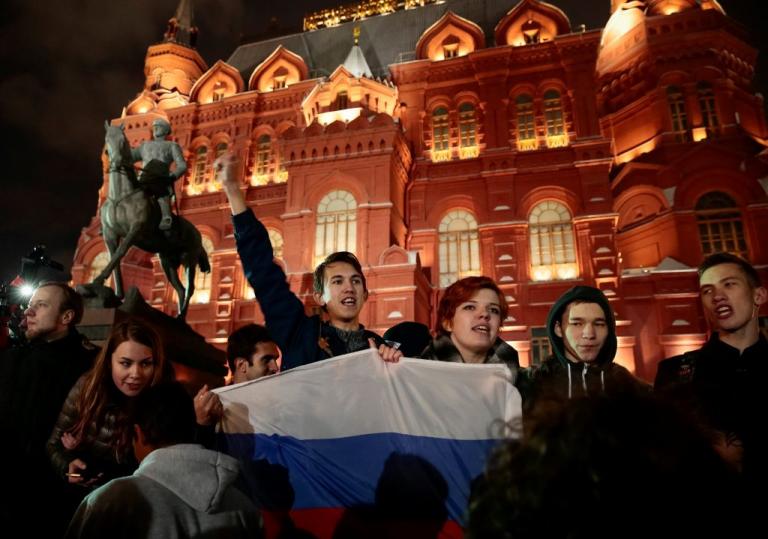 Ρωσία: Τουλάχιστον 60 προσαγωγές σε διαδήλωση κατά του Πούτιν [pics]
