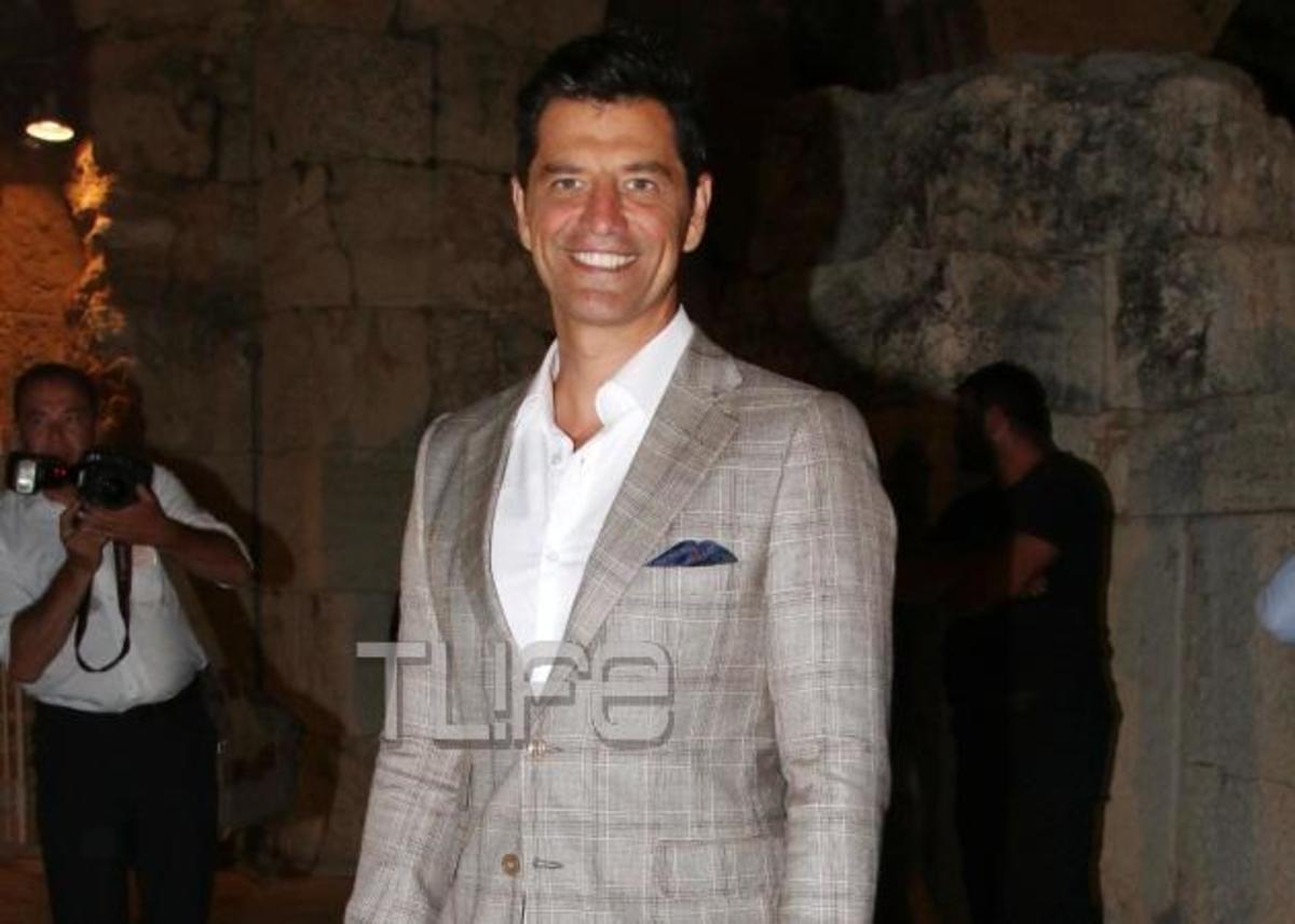 Σάκης Ρουβάς: Η συνεργασία που έληξε μετά από δέκα χρόνια