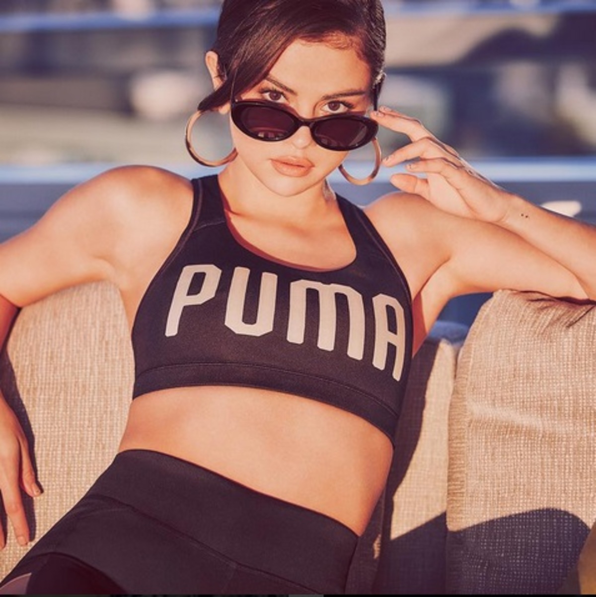 Selena Gomez: Η βρεφική φωτογραφία στην αγκαλιά της μαμάς της, που μοιάζουν σαν δυο σταγόνες νερό!