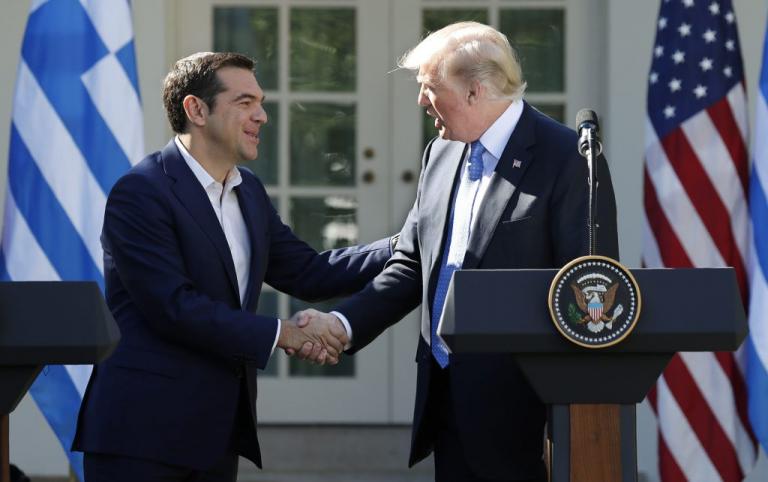 LIVE από τον Λευκό Οίκο - Τραμπ: "Είμαστε δίπλα στους Έλληνες που ανακάμπτουν - Αξιόπιστη λύση για το χρέος" - Τσίπρας: Προσβλέπουμε σε σημαντικές αμερικανικές επενδύσεις