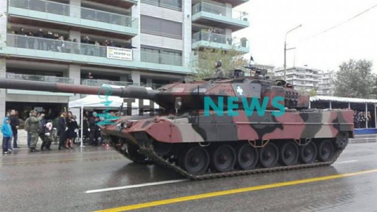 Παρέλαση Θεσσαλονίκη: Εντυπωσίασαν τα “θηρία” του στρατού
