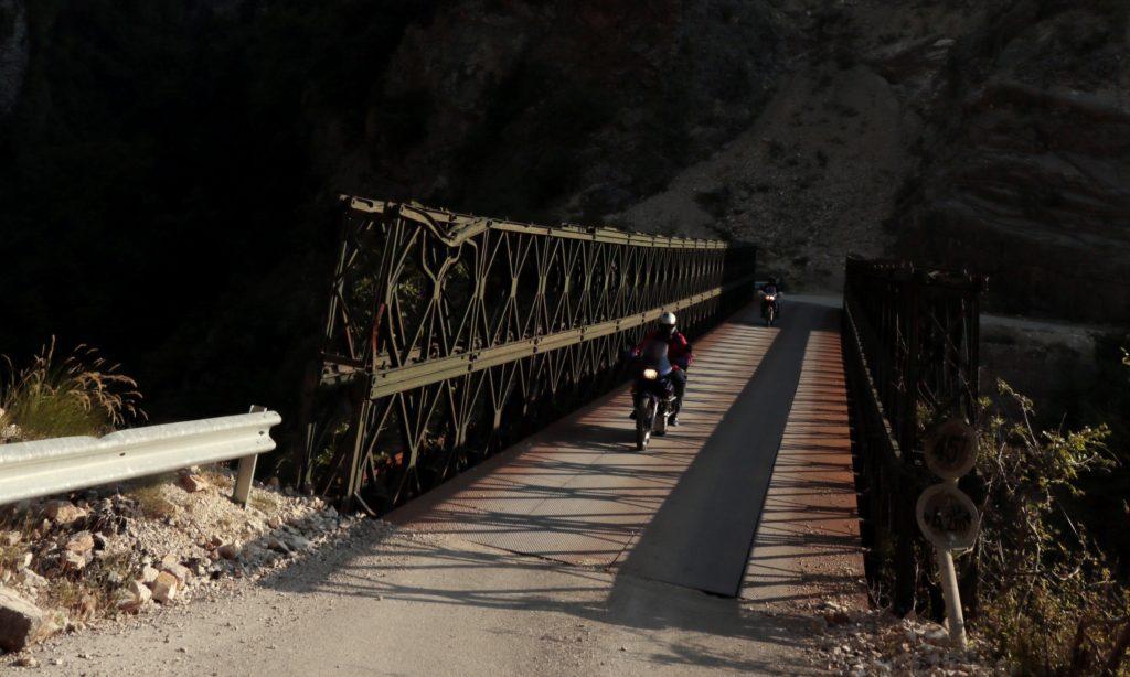 Αναγνωρίστηκαν ως Μαρτυρικά Χωριά ο Καταρράκτης των Τζουμέρκων και το Αηδονοχώρι της Κόνιτσας