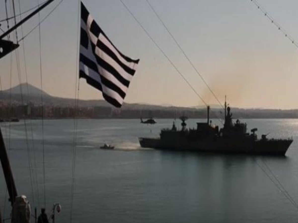 Το βίντεο από την επίδειξη Μoνάδων του ΠΝ που κάνει το γύρο του διαδικτύου