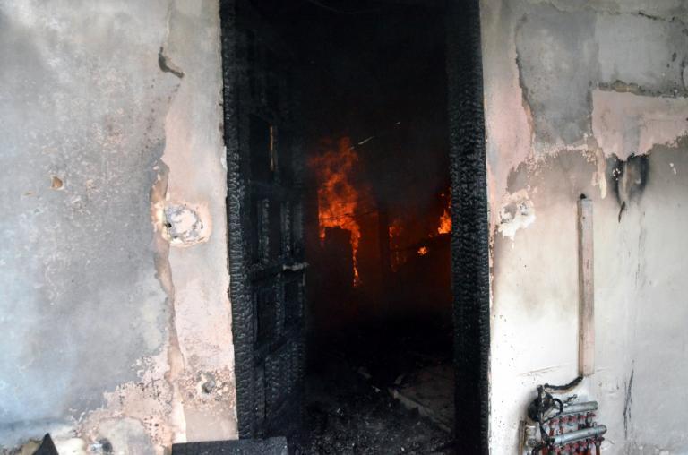 Μυτιλήνη: Κάηκε ζωντανός στο σπίτι του – Τραγωδία στο Πλωμάρι με φρικτό θάνατο άντρα!