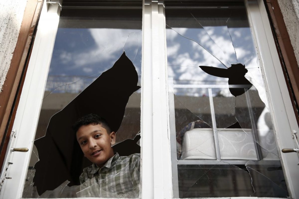 Κρήτη: Το εκπληκτικό μήνυμα ιερέα μετά την επίθεση στο σπίτι του μικρού Αμίρ [pics]