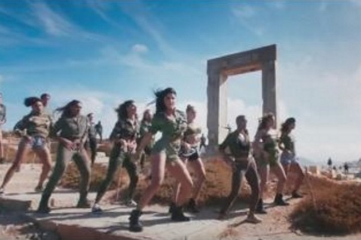“Ρίχνει” το YouTube το Bollywood βίντεο κλιπ που γυρίστηκε στη Νάξο! [vid]