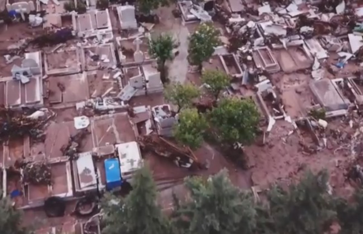 Μάνδρα: Νέες ανατριχιαστικές εικόνες από drone – Απίστευτες καταστροφές από τις φονικές πλημμύρες [vid]