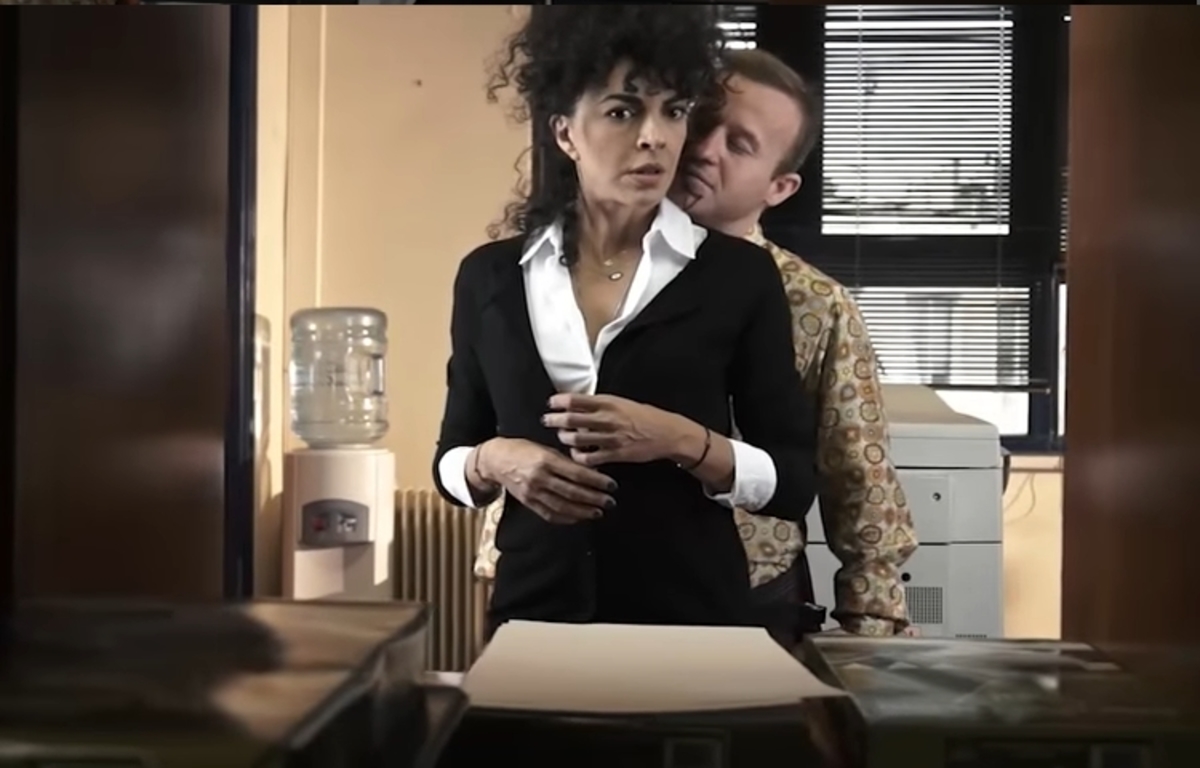 Σοκάρουν τα σποτ για την σεξουαλική παρενόχληση, με διάσημους Έλληνες πρωταγωνιστές