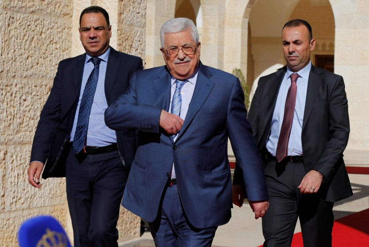 “Εξορίζει” την Παλαιστινιακή οργάνωση του Αμπάς ο Τραμπ -“Όχι” στην ανανέωση της άδειας λειτουργίας