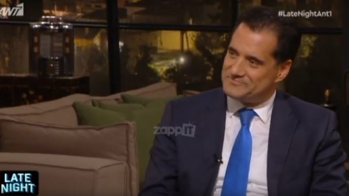 Σε αμηχανία ο Άδωνις Γεωργιάδης με την ερώτηση του Λιάγκα