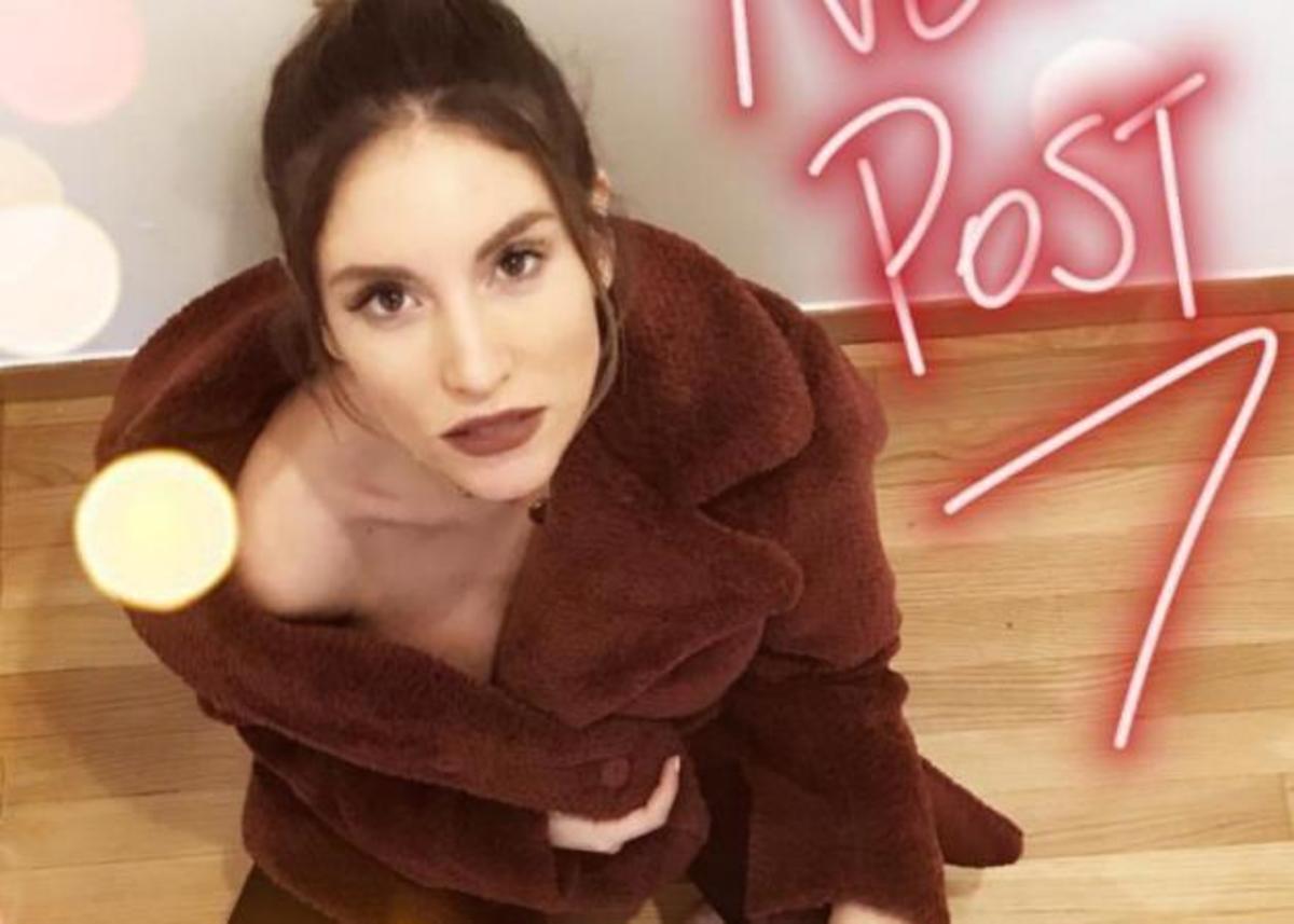 H Aθηνά Οικονομάκου μπήκε στην κουζίνα και κάνει παστίτσιο! [pics,vid]