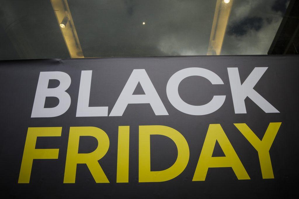 black friday απεργία