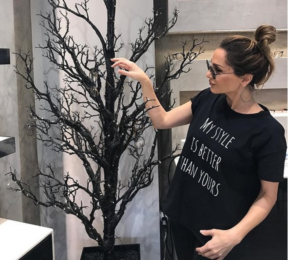 Δέσποινα Βανδή: Η συνταγή για πιο υγιεινά μπιφτέκια και οι βόλτες με χριστουγεννιάτικη διάθεση!