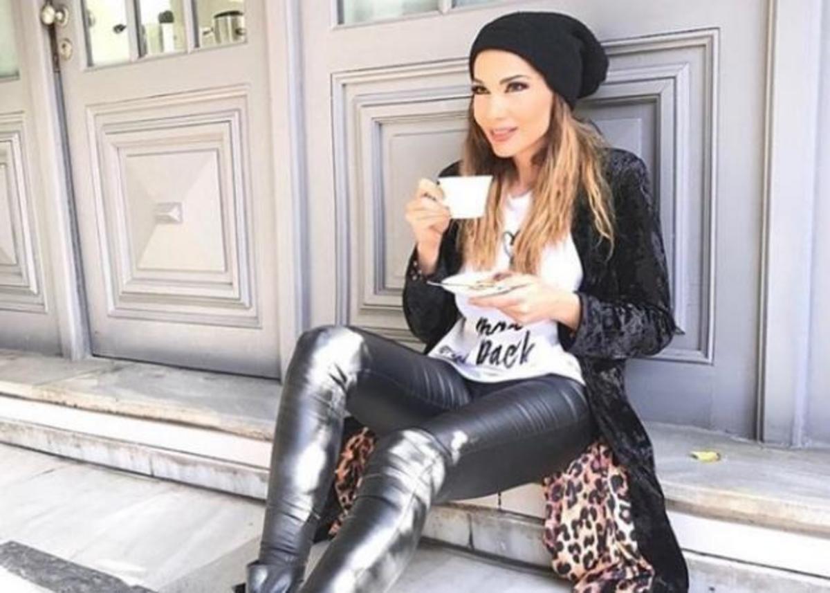 Έξαλλη η Δέσποινα Βανδή με δημοσίευμα γνωστού περιοδικού! Oι δηλώσεις που δεν έκανε ποτέ [pic]