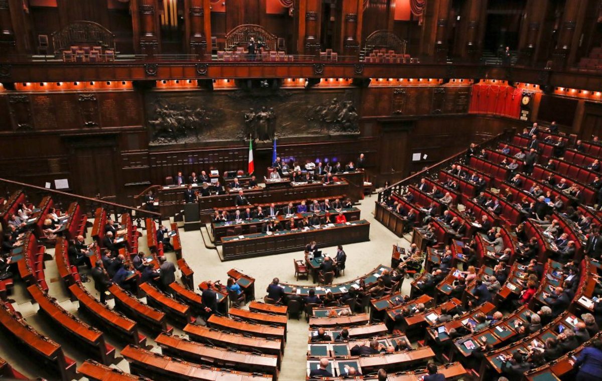 Ιταλία – Δημοσκόπηση: Πτώση του Δημοκρατικού Κόμματος (PD), μετά την αποτυχία στις εκλογές στη Σικελία