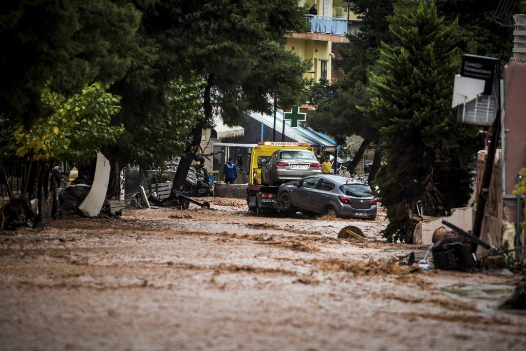 Καιρός – ΕΜΥ: Επιδείνωση μέχρι το πρωί του Σαββάτου!