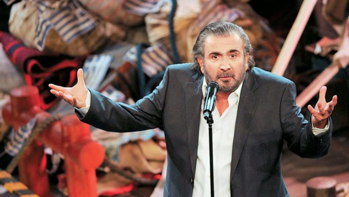 Λάκης Λαζόπουλος: «Η απομάκρυνσή μου από την τηλεόραση έγινε μετά από διάφορα τηλέφωνα»