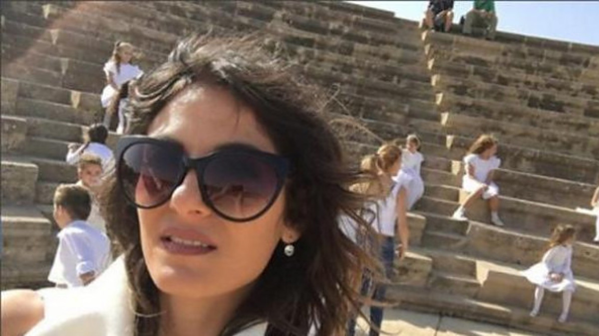 Αγνώριστη η πρώην παίκτρiα του Voice [pics]