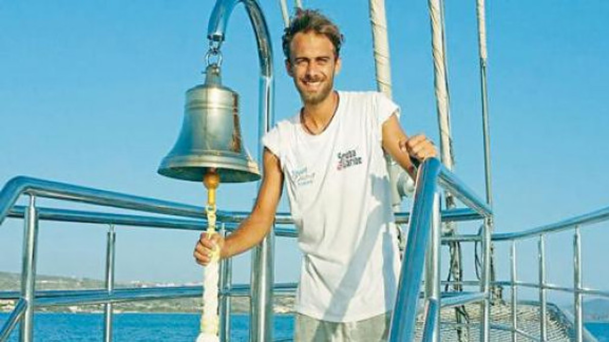 Μάριος Πρίαμος Ιωαννίδης: Το βίντεο με το αλεξίπτωτο που κόβει την ανάσα [vid]