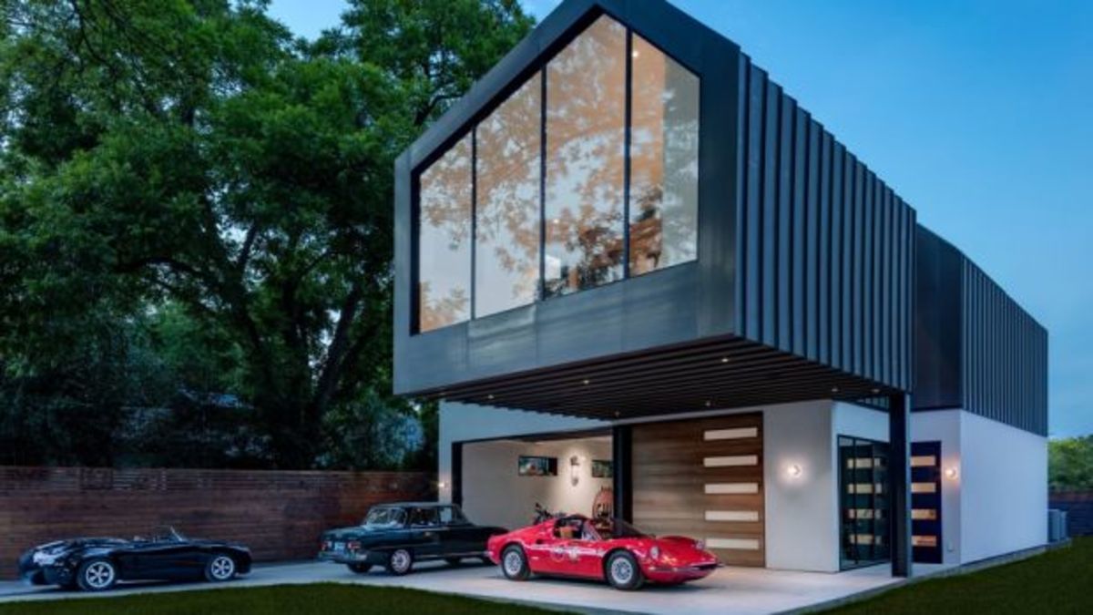Autohaus: Το ιδανικό σπίτι για έναν συλλέκτη αυτοκινήτων [pics]