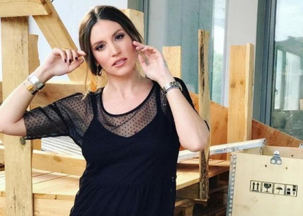 Αθηνά Οικονομάκου: Οι λιγούρες την ώρα του γυρίσματος και τα νέα δεδομένα στη ζωή της!