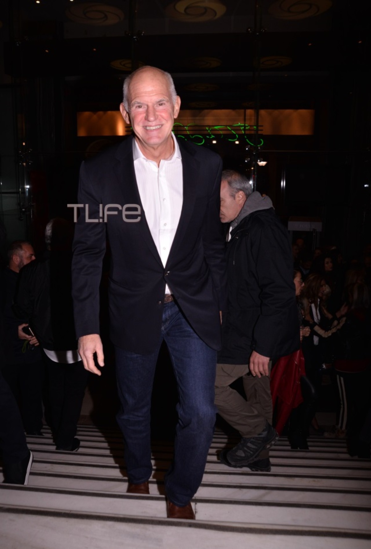 Γιώργος Παπανδρέου: Σπάνια εμφάνιση στο θέατρο για τον πρώην Πρωθυπουργό!