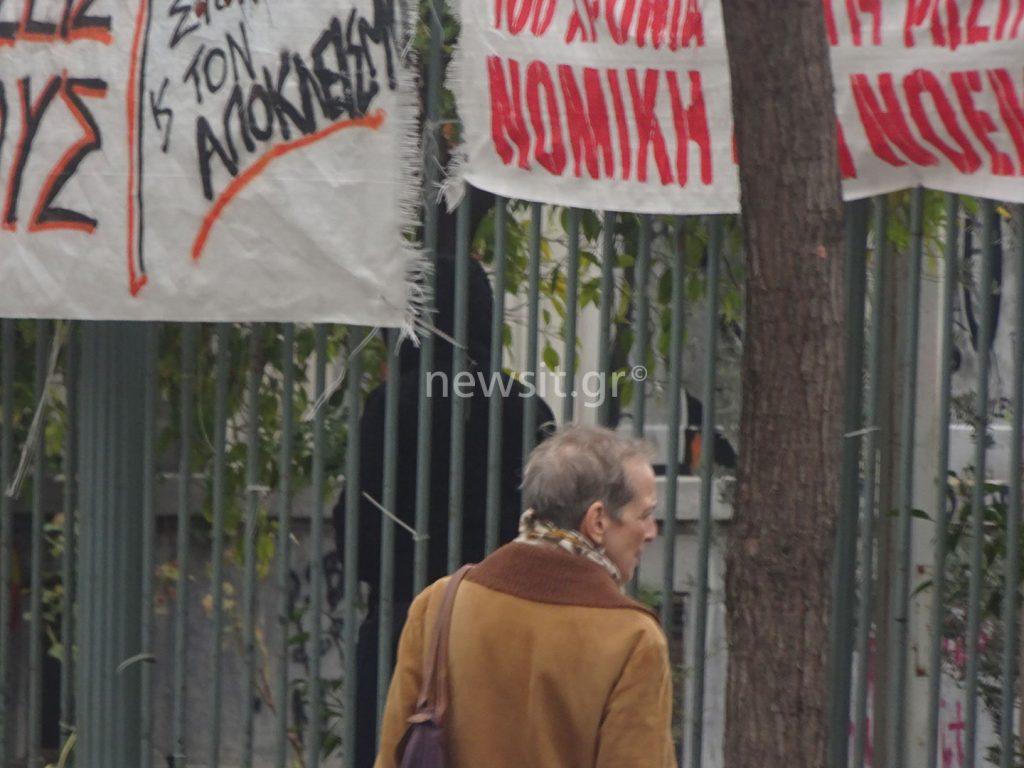 Πολυτεχνείο αντιεξουσιαστές ΚΝΕ